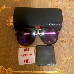 Colors are black and white. Sunglasses